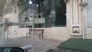 بیرون بر تک