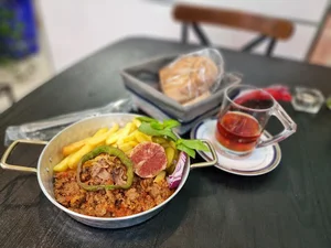 غذا خوری بیج بیج