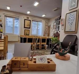 گالری هنری نون 4