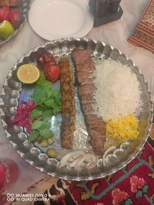 سفره خانه سنتی باغ صبا 4