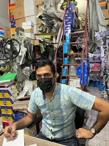فروشگاه لوازم یدکی شهرام کریمی