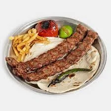 استاد دنر چی