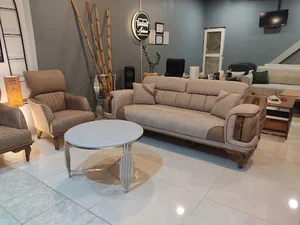 گالری مبل اسپیناس
