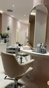 Bubbles Nail Spa