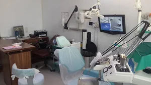مرکز دندانپزشکی مهر (دکتر دشتی)