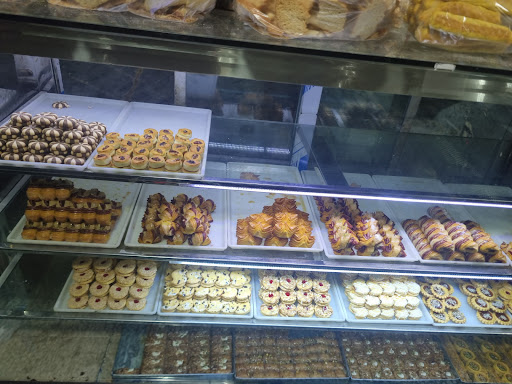 قنادی محمودی