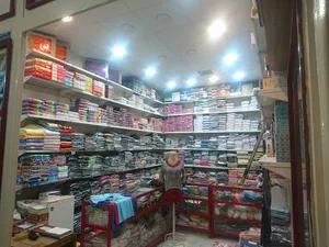 تولید و پخش پوشاک رضایی | بازار کاشان