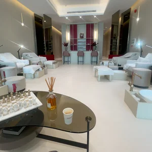 Limerence nail spa