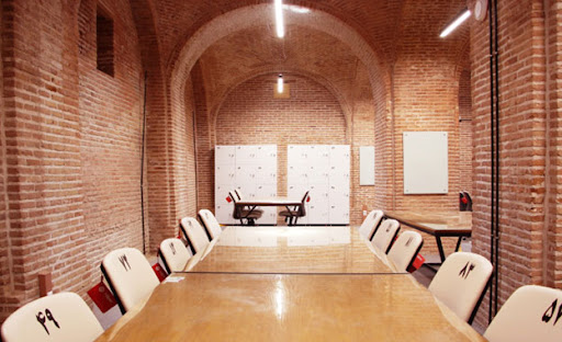 فضای کار اشتراکی زاویه (Zavie coworking space)