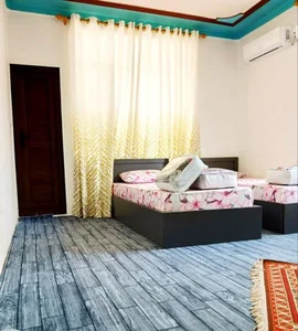 عمارت بومگردی ونوشه 2