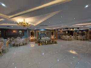 تالار آسمان 2