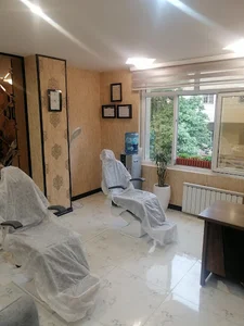 ساختمان پزشکان آراد