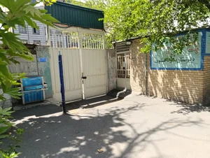 دبیرستان دخترانه علوی 4