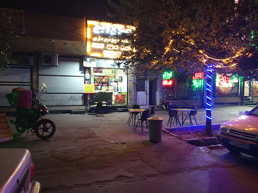ساندویچی منوچ ویچ