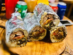 فست‌فود چیلی برگر (واقع در پادادشهر)