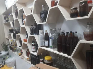 فروشگاه اسطوره. فروش عسل صد درصد طبیعی.فروش انواع وسایل زنبور داری