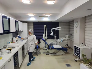 دکتر ملک زاده