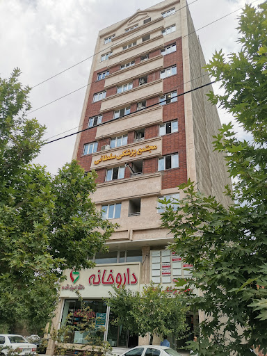 کلینیک تخصصی زخم (آقای قادریان)