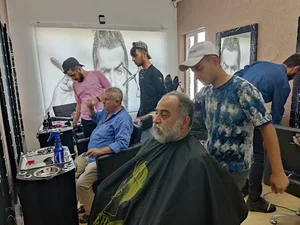 آموزشگاه آرایشگری مردانه آپادانا