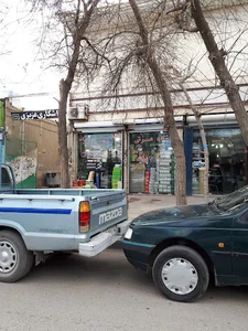 فروشگاه لوازم یدکی عزتی