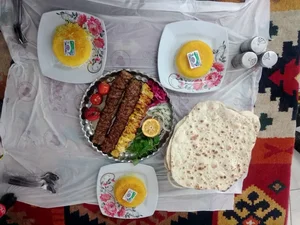 کبابی عباس بناب 3