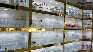 پخش عمده چینی و بلور حسینی مازندران