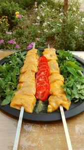 رستوران سنتی لاوین 2