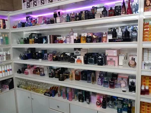 آرایشی و عطریات موژان