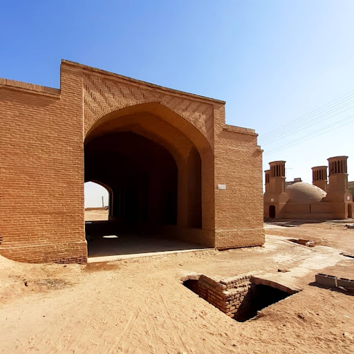 کاروانسرا حجت آباد