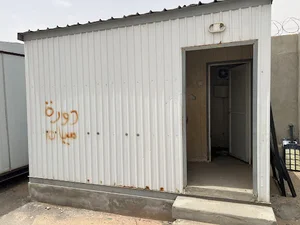 ايواء البسامي طريق الدمام ( السيارات المسحوبة )