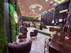 کافی شاپ و رستوران L.A