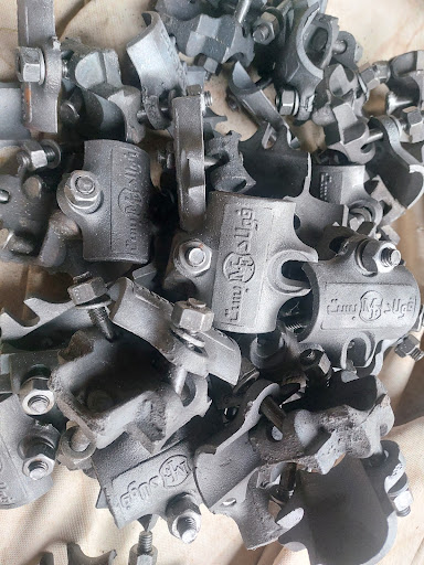 بست داربست حسن پور
