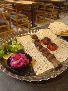 فودهال سیمرغ