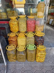 ترشیجات و عرقیات بهار نارنج در مرودشت