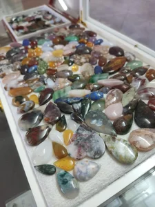گوهر سنگ چاکرا راک 4