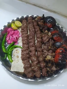 رستوران وچلو کبابی ترنج(محمدنجیبی)