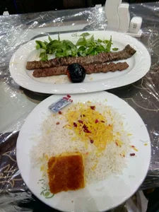 رستوران زیتون