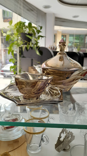 گالری آفتابگردون