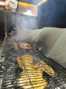 رستوران و کباب ماهی خیل لاله 4