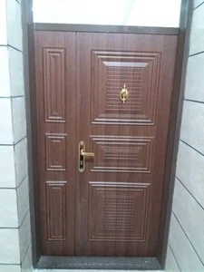 درب چوبی صداقت(علی یاری)