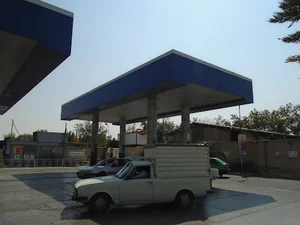 جایگاه بنزین و CNG