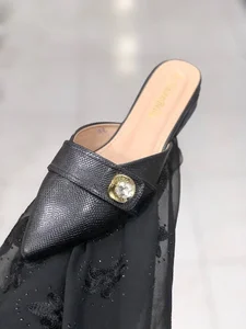 کیف و کفش جوتی