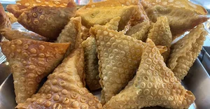 فلافل سلف سرویس ایران ۱۴شعبه دیگری ندارد