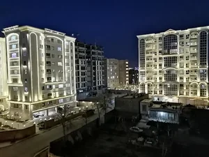 مجتمع مسکونی شفق ۲۱