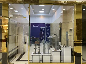 آسانسور هیدرولیک منظمی