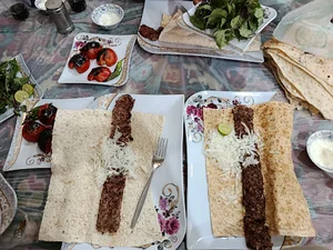 کبابی آرین
