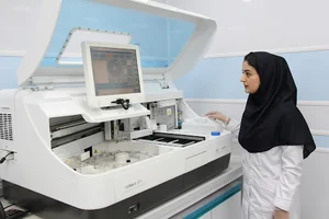 آزمایشگاه پاتوبیولوژی و ژنتیک آینده