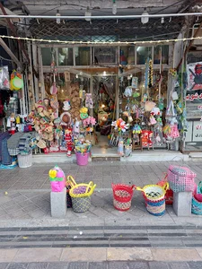 shafighi Handycraft market