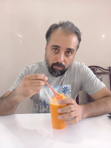 بستنی شقایق