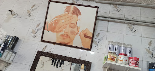 پیرایش حرفه ای مردانه